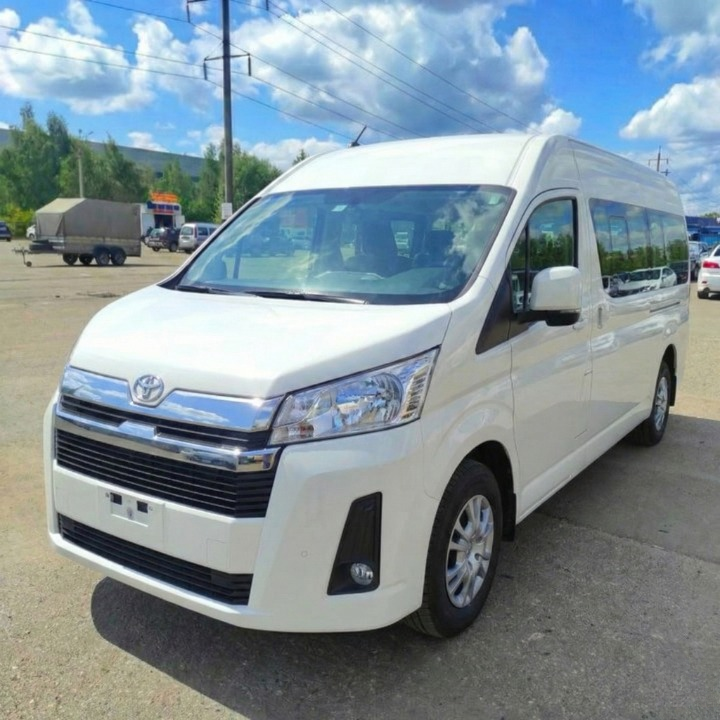 🚐 رحلتك بلمة وراحة.. إيجار تويوتا هايس 14 راكب السياحي! 🚐