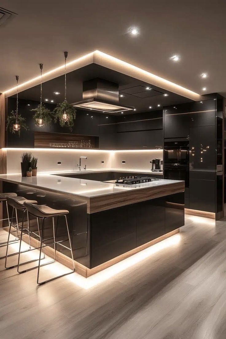مطبخ أنيق هو أول انطباع عن بيتك 🚪💎 اختار تصميم يجمع بين الأمان والشياكة.
