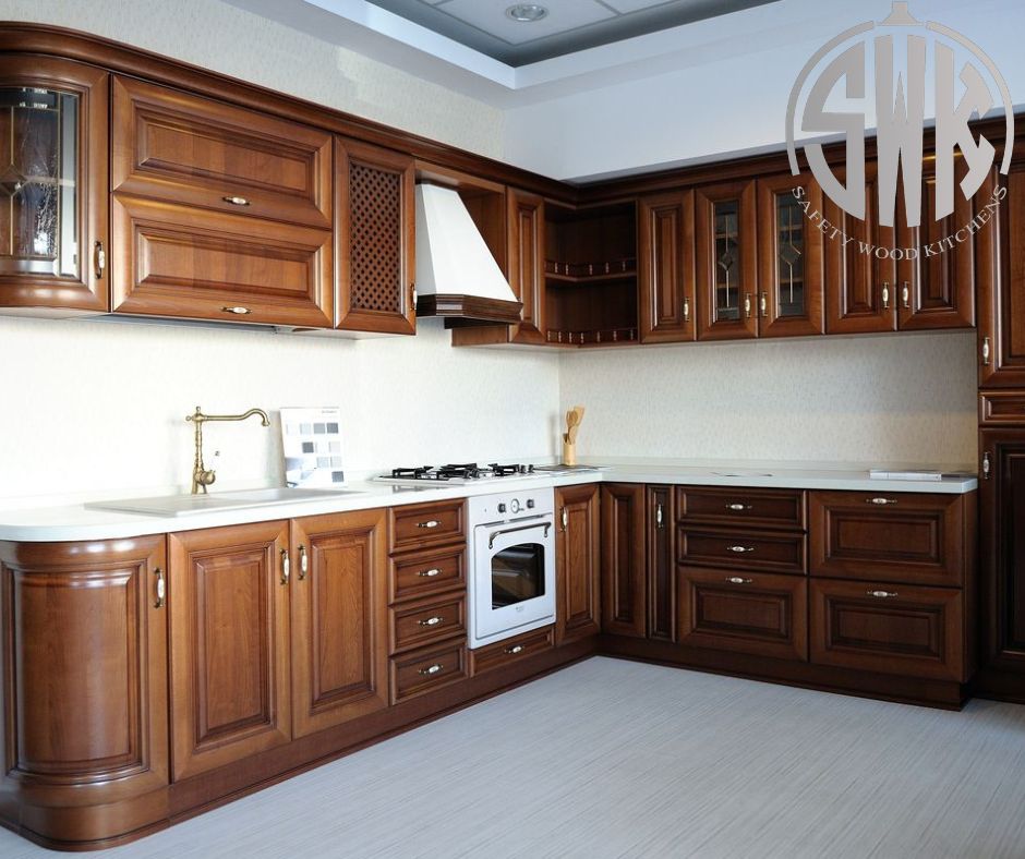 🏠 Safety Wood Kitchen – مطبخ مودرن عملي وفاخر لجميع الأذواق! تواصلي 01289151419