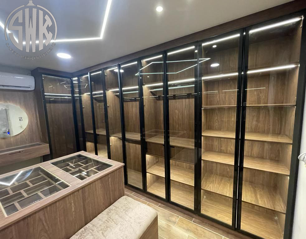 أحدث ديكورات دريسينج روم مفتوح مودرن للمنازل الحديثة SAFETY WOOD للمطابخ والدريسنج روم 📞01289151419 -01115552318