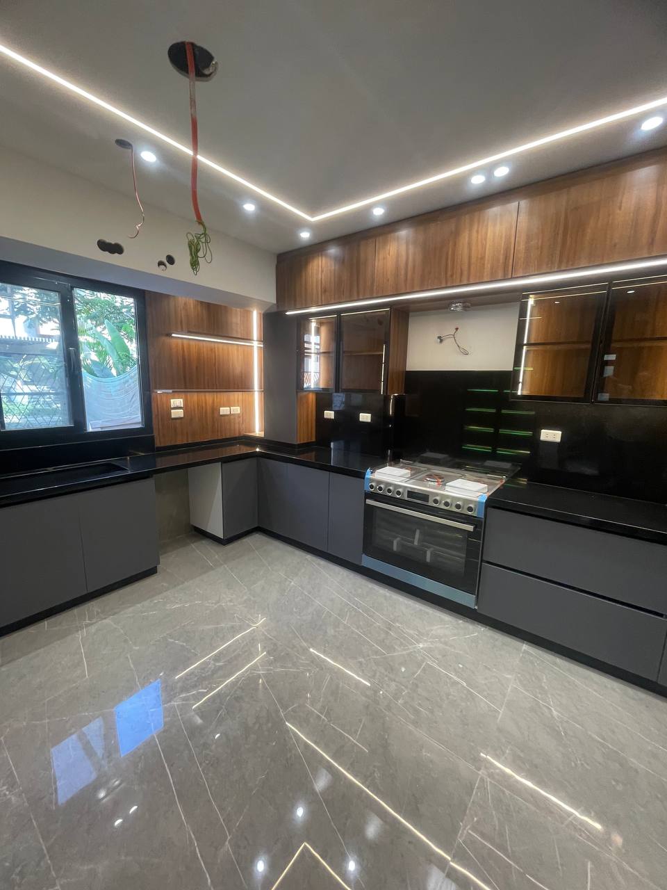 أفضل شركة تصميم مطابخ خشب في مصر SAFETY WOOD للمطابخ والدريسنج روم 📞01289151419 -01115552318