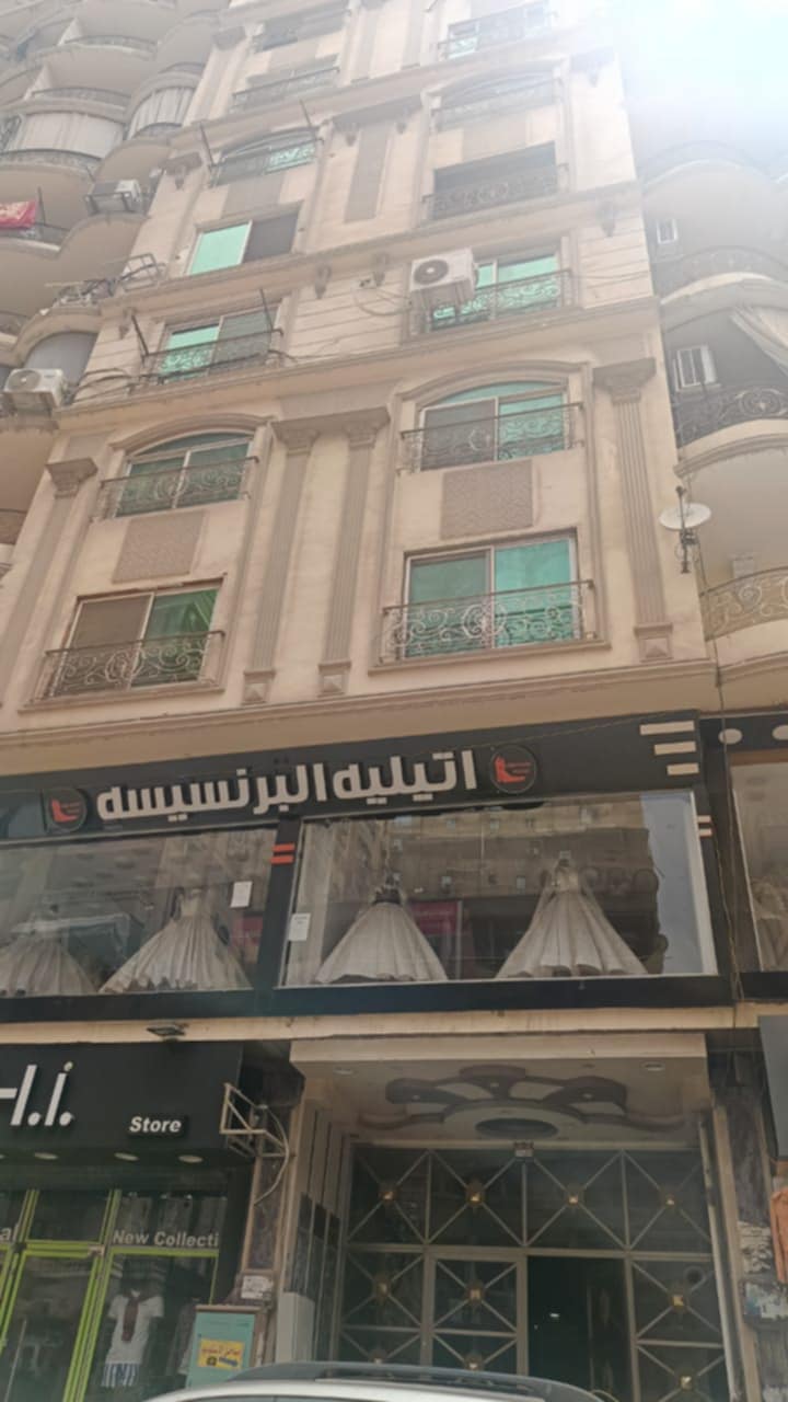 فرصة مميزة لشقة لقطة موقع مميز في عز الدين عمر وقريب لكل الخدمات