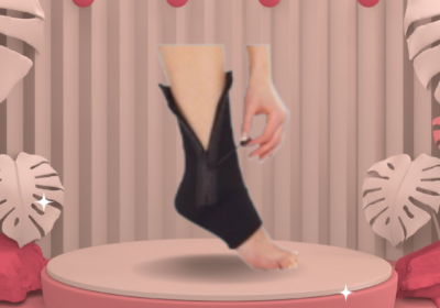 Pink-and-White-3D-Sale-Cosmetic-Instagram-Post-1-4