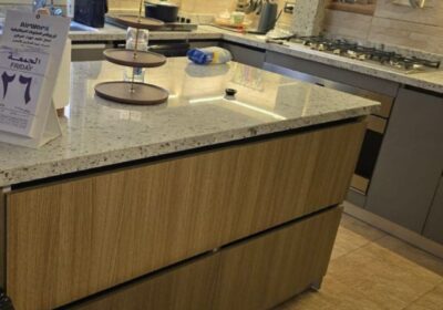 luxury-hpl-kitchen-safety-wood-19.jpg-19