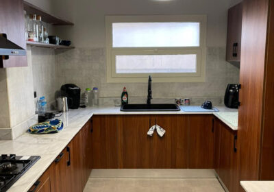 wood-kitchen-design-2026-egypt.jpg